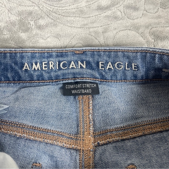 American Eagle Mom Jeans Women’s Size 4 Blue Distressed - Picture 5 of 8